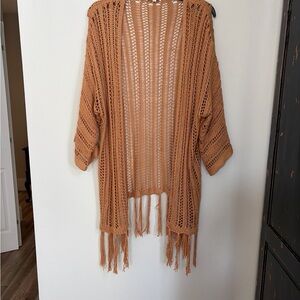 easel Open-Knit Fringe Cardigan in Camel/Tan